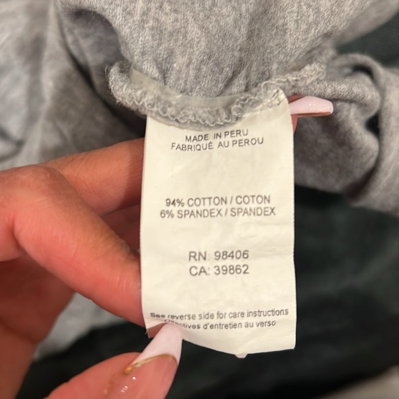 🔥Theory Gray Fitted Wrap T-Shirt🔥 - Picture 6 of 6